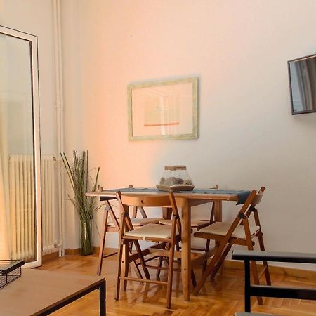 Cozy Plaka Apartment Atenas Exterior foto