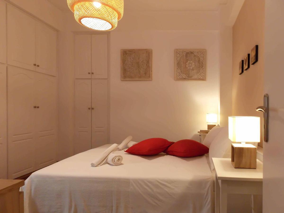 Cozy Plaka Apartment Atenas Exterior foto